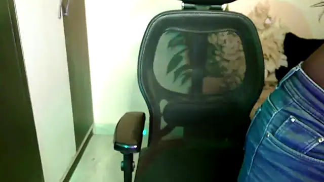 megancatluna online show from 02-22-26, 04:57