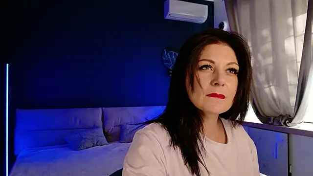RaileReed online show from 05-07-26, 02:11