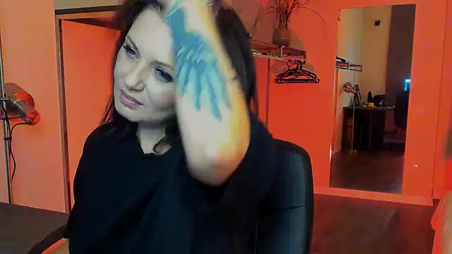 Snapshot of RaileReed chatting on 07-14-26, 07:41 RaileReed online show from 07-14-26, 07:41