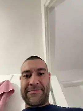 Snapshot of Jackcazzone_82 chatting on 03-02-25, 02:43 Jackcazzone 82 online show from 03-02-25, 02:43