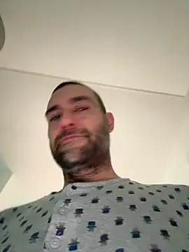 Snapshot of Jackcazzone_82 chatting on 03-12-25, 11:31 Jackcazzone 82 online show from 03-12-25, 11:31