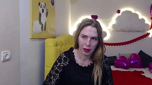 Snapshot of TessaDaybreak chatting on 03-04-25, 04:52 TessaDaybreak online show from 03-04-25, 04:52