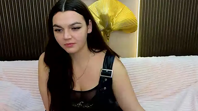 Snapshot of Carla_Blooms chatting on 02-28-25, 01:47 Carla Blooms online show from 02-28-25, 01:47