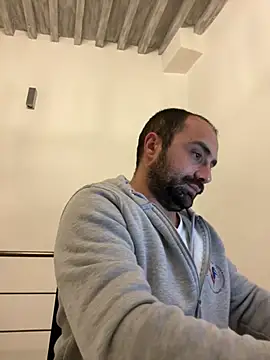 Snapshot of morfeoX chatting on 02-19-25, 10:09 morfeoX online show from 02-19-25, 10:09