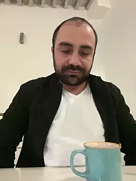 Snapshot of morfeoX chatting on 02-22-25, 07:01 morfeoX online show from 02-22-25, 07:01