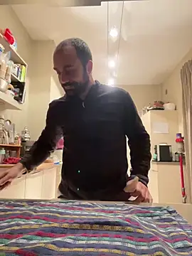 Snapshot of morfeoX chatting on 02-24-25, 06:49 morfeoX online show from 02-24-25, 06:49