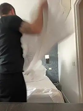 Snapshot of morfeoX chatting on 02-25-25, 11:52 morfeoX online show from 02-25-25, 11:52