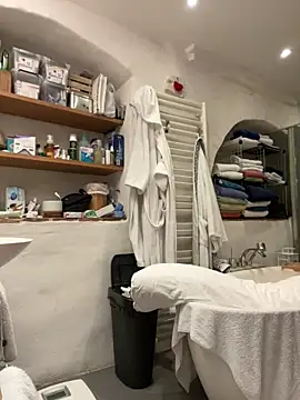 Snapshot of morfeoX chatting on 03-03-25, 06:48 morfeoX online show from 03-03-25, 06:48