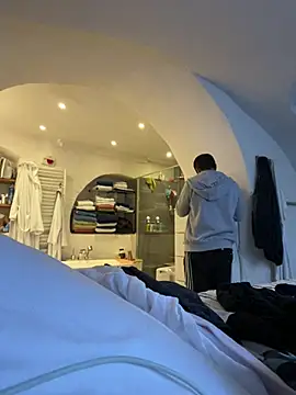 Snapshot of morfeoX chatting on 03-06-25, 04:38 morfeoX online show from 03-06-25, 04:38