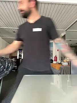 Snapshot of morfeoX chatting on 03-07-25, 02:01 morfeoX online show from 03-07-25, 02:01