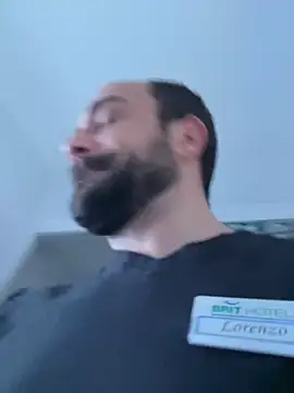 Snapshot of morfeoX chatting on 03-08-25, 01:47 morfeoX online show from 03-08-25, 01:47