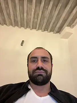 Snapshot of morfeoX chatting on 03-09-25, 04:33 morfeoX online show from 03-09-25, 04:33