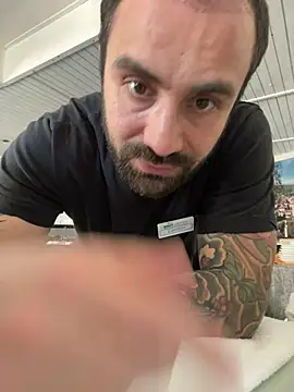 Snapshot of morfeoX chatting on 03-10-25, 12:59 morfeoX online show from 03-10-25, 12:59