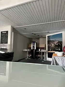 Snapshot of morfeoX chatting on 03-11-25, 01:56 morfeoX online show from 03-11-25, 01:56