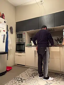 Snapshot of morfeoX chatting on 03-13-25, 04:56 morfeoX online show from 03-13-25, 04:56