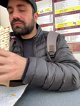 Snapshot of morfeoX chatting on 03-19-25, 10:55 morfeoX online show from 03-19-25, 10:55