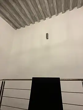 Snapshot of morfeoX chatting on 03-23-25, 06:16 morfeoX online show from 03-23-25, 06:16