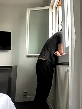 Snapshot of morfeoX chatting on 09-28-25, 08:09 morfeoX online show from 09-28-25, 08:09