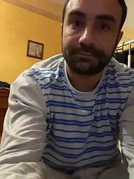 Snapshot of morfeoX chatting on 09-29-25, 07:19 morfeoX online show from 09-29-25, 07:19