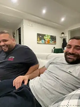 Snapshot of morfeoX chatting on 10-21-25, 05:46 morfeoX online show from 10-21-25, 05:46