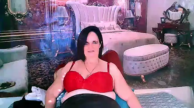 Snapshot of LuciousGrace chatting on 03-04-25, 05:32 LuciousGrace online show from 03-04-25, 05:32