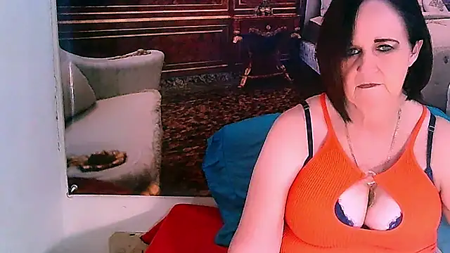 Snapshot of LuciousGrace chatting on 03-17-25, 05:34 LuciousGrace online show from 03-17-25, 05:34