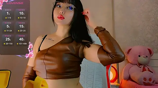 Demonic Angel  online show from 06-12-26, 03:33