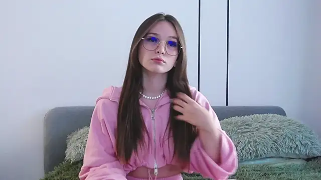 -Amora online show from 09-12-25, 11:21