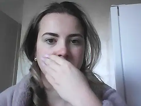 Snapshot of GoddessTenderness chatting on 02-25-25, 05:52 GoddessTenderness online show from 02-25-25, 05:52