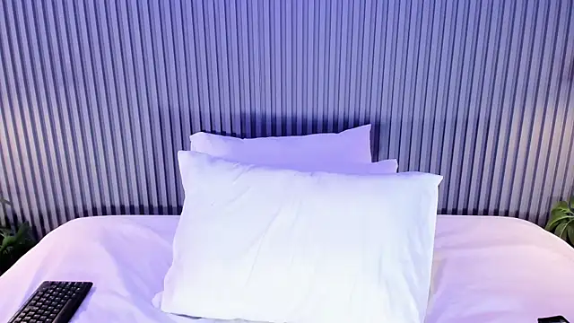 GabyFosterr online show from 09-28-25, 12:10