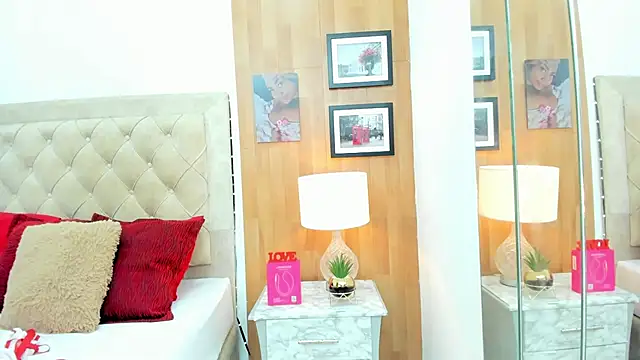 KimberlyBigBoobs online show from 10-29-25, 10:22