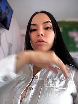 Naatalia online show from 05-05-26, 08:39