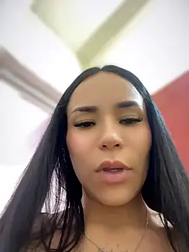 Naatalia online show from 06-16-26, 08:55
