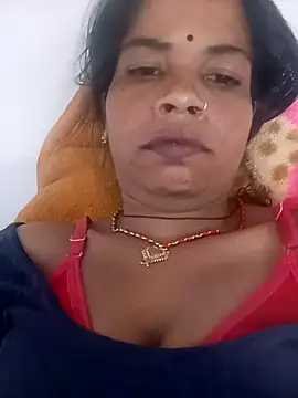 Snapshot of MEENA_ROY chatting on 04-09-26, 09:47 MEENA ROY online show from 04-09-26, 09:47