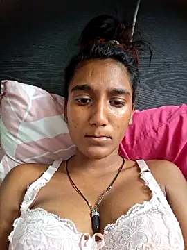 indianpink lips online show from 03-06-26, 12:34