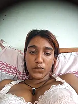 indianpink lips online show from 03-15-26, 08:53