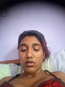 indianpink lips online show from 06-13-26, 10:02