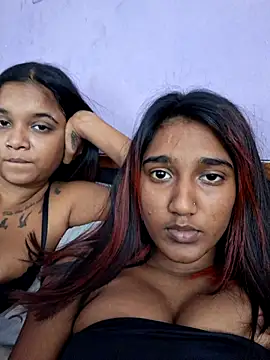 indianpink lips online show from 06-21-26, 01:13