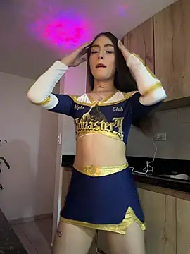 Snapshot of candycami19 chatting on 04-08-26, 12:54 candycami19 online show from 04-08-26, 12:54