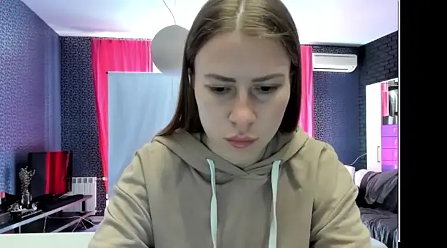 vikky s1 online show from 03-12-25, 11:09
