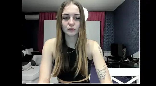 vikky s1 online show from 03-13-25, 06:12
