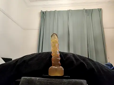 Snapshot of MystiqueRider chatting on 03-16-25, 09:05 MystiqueRider online show from 03-16-25, 09:05