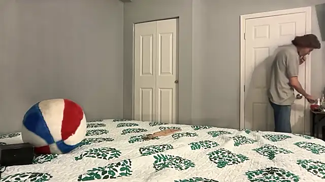 Snapshot of greekmythics chatting on 11-26-25, 12:55 greekmythics online show from 11-26-25, 12:55