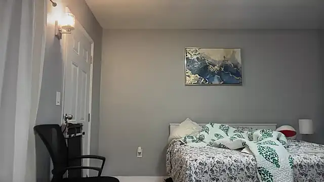 Snapshot of greekmythics chatting on 11-27-25, 10:50 greekmythics online show from 11-27-25, 10:50