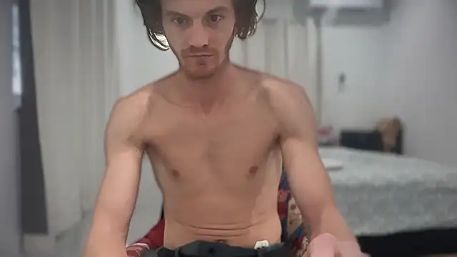 Snapshot of greekmythics chatting on 12-14-25, 10:14 greekmythics online show from 12-14-25, 10:14