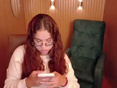 Greciaruiz  online show from 02-14-26, 12:07