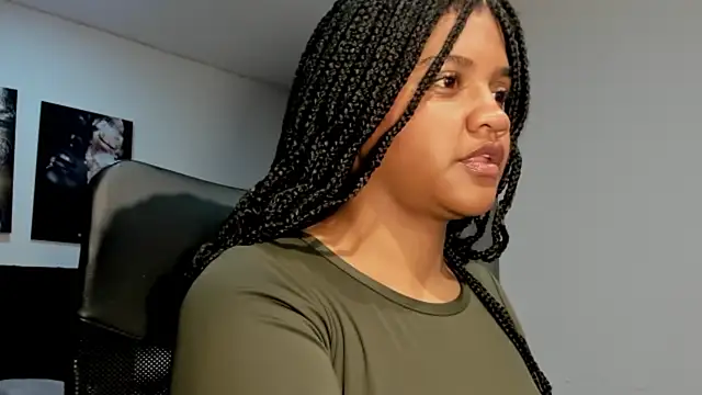 ZahraRose online show from 10-03-25, 08:17