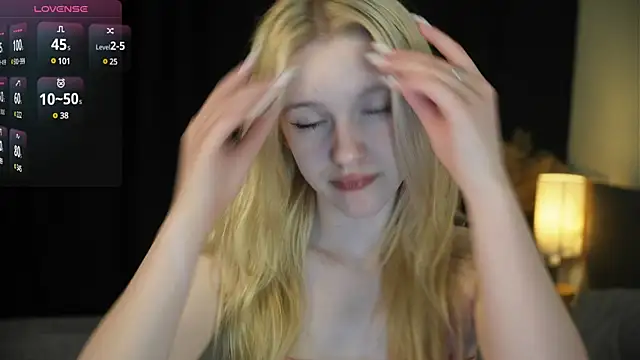 EdlaHewell online show from 03-13-25, 01:07