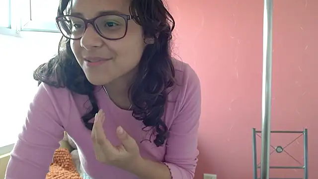 Snapshot of morahaze chatting on 01-20-25, 05:48 morahaze online show from 01-20-25, 05:48