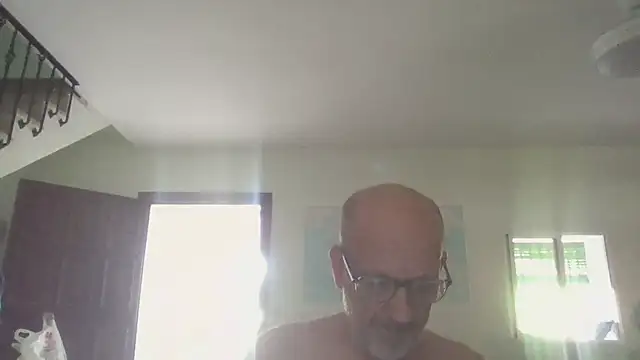 Snapshot of llopaco chatting on 07-10-26, 05:04 llopaco online show from 07-10-26, 05:04